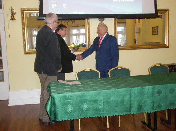 Awg-006.jpg